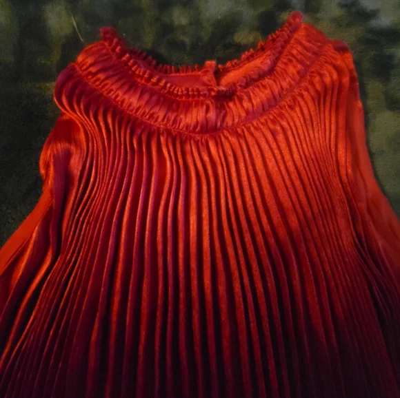 Nine West Rich Red Sleeveless Blouse - Picture 5 of 8